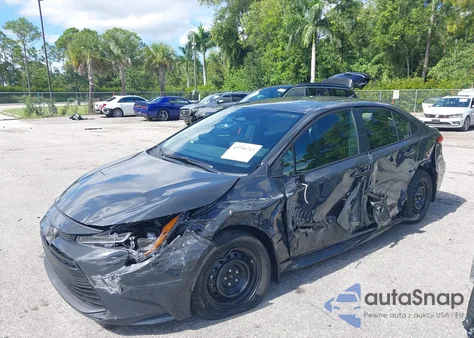 2025 Toyota Corolla Le z USA, uszkodzony, nr VIN 5YFB4MDE0SP357584